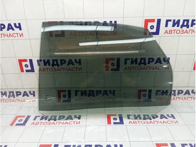 Стекло двери задней левой Ford Focus 1317985
