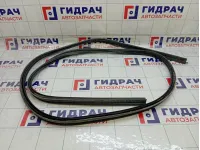 Уплотнитель двери багажника Ford Focus 1757174