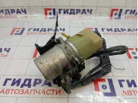 Насос гидроусилителя Ford Focus 1743471