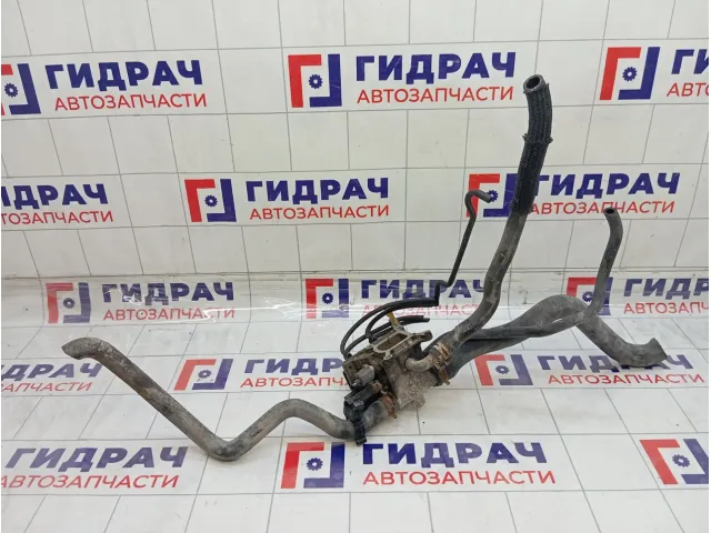 Фланец системы охлаждения Ford Focus 1360282