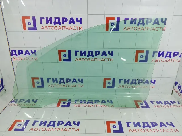 Стекло двери передней правой Ford Focus 1342622