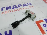 Ограничитель двери центральный Ford Focus 1641573
