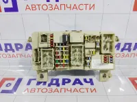 Блок предохранителей передний Ford Focus 1712211