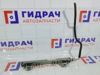 Топливная рампа (топливная рейка) Ford Focus 1356996