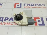 Моторчик стеклоподъемника переднего правого Ford Focus 1776001