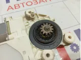 Моторчик стеклоподъемника заднего правого Ford Focus 1776006