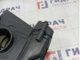 Корпус воздушного фильтра Ford Focus 1947921