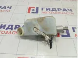 Цилиндр тормозной главный Ford Focus 1547478