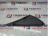 Стекло кузовное глухое (форточка) левое Ford Focus 1362993