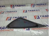 Стекло кузовное глухое (форточка) правое Ford Focus 1362992
