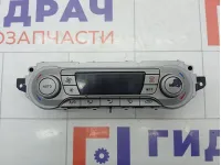 Блок управления климатической установкой Ford Focus 1698893