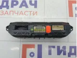 Блок управления климатической установкой Ford Focus 1698893