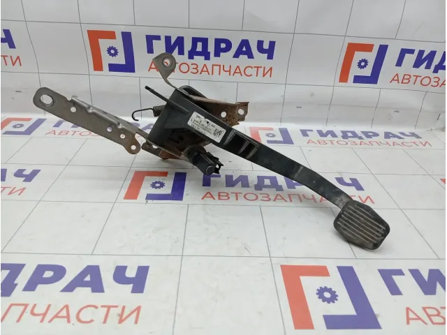 Педаль сцепления Ford Focus 4M517B633DT