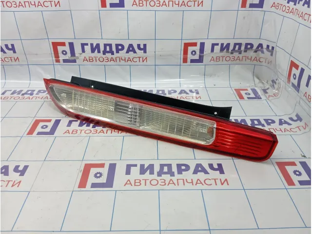 Фонарь задний правый Ford Focus 2 1520760