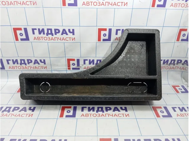 Ящик для инструментов правый Ford Focus 2 1724196