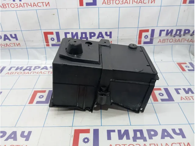 Крепление АКБ Ford Focus 2 1424280