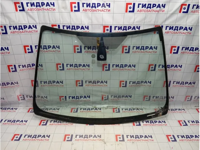 Стекло лобовое Ford Focus 2 1947550