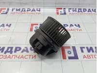 Моторчик отопителя (печки) Ford Focus 2 1362640