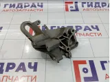 Кронштейн двигателя правый Ford Focus 2 1798070