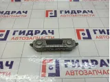 Блок управления климатической установкой Ford Focus 1701140