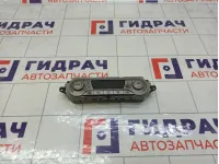 Блок управления климатической установкой Ford Focus 1701140