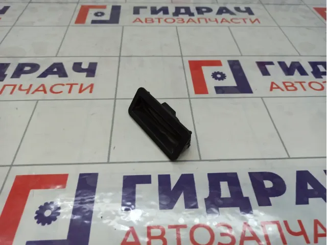 Кнопка открывания багажника Ford Focus 1857085