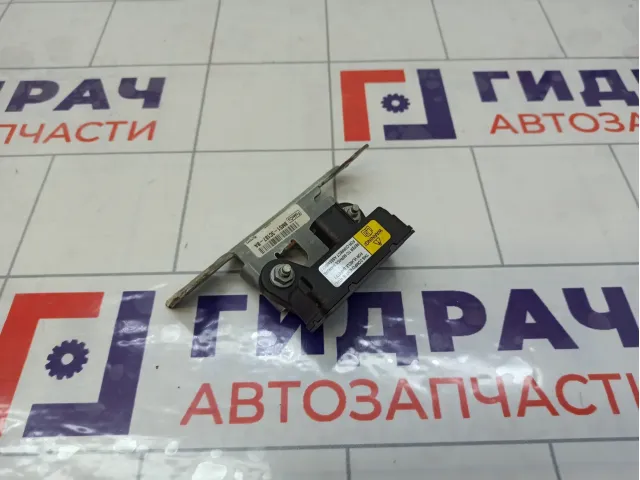 Датчик ускорения Ford Focus 1553002