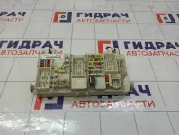 Блок предохранителей Ford Focus 2027109