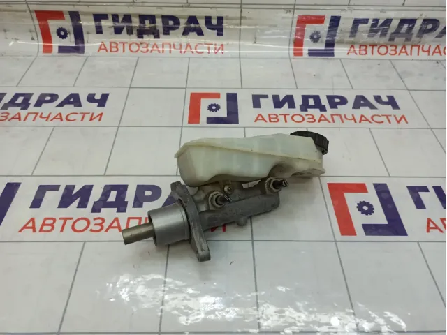 Цилиндр тормозной главный Ford Focus 1689827