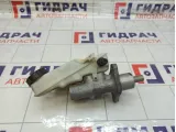 Цилиндр тормозной главный Ford Focus 1689827