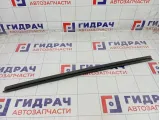 Уплотнитель стекла переднего правого Ford Focus 1747502