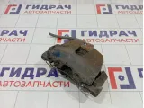 Суппорт тормозной передний правый Ford Focus 1682875