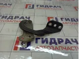 Петля капота левая Ford Focus 1750018