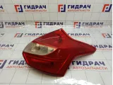 Фонарь задний правый Ford Focus 1825318