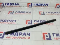 Уплотнитель стекла заднего правого Ford Focus 3 1747504