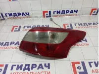 Фонарь задний наружный правый Ford Focus 3 1863057