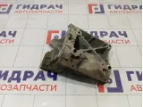 Кронштейн кондиционера Ford Focus 3 1715451