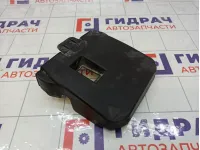 Крышка аккумулятора (АКБ) Ford Focus 3 AM5110A659AB