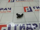 Датчик положения распредвала Ford Focus 3 1826557