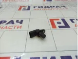 Датчик положения распредвала Ford Focus 3 1826557