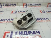 Блок управления отопителем (печкой) Ford Focus 1896669