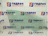 Стекло двери Ford Focus 3 1742301