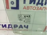 Стекло двери Ford Focus 3 1742301