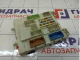 Блок предохранителей Ford Focus 3 2227208