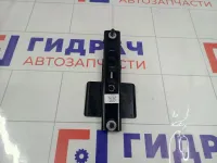 Механизм регулировки ремня безопасности Ford Focus AM51611C46AB