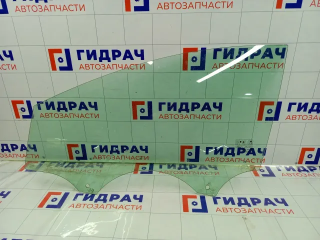 Стекло двери переднее левое Ford Focus