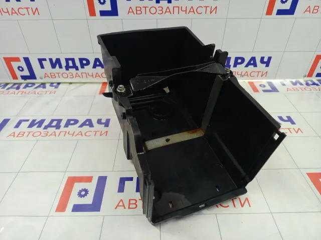 Кронштейн крепления аккумулятора (АКБ) Ford Focus AM5110723AD