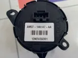 Кнопка в рулевое колесо Ford Focus AM5T14K147AA