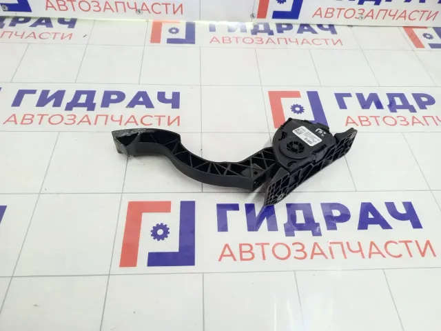 Педаль газа Ford Focus BV619F836AB