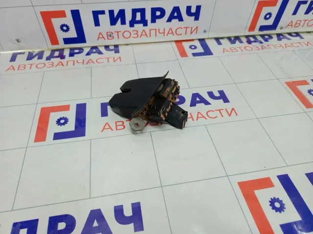 Замок багажника Ford Focus 1570448